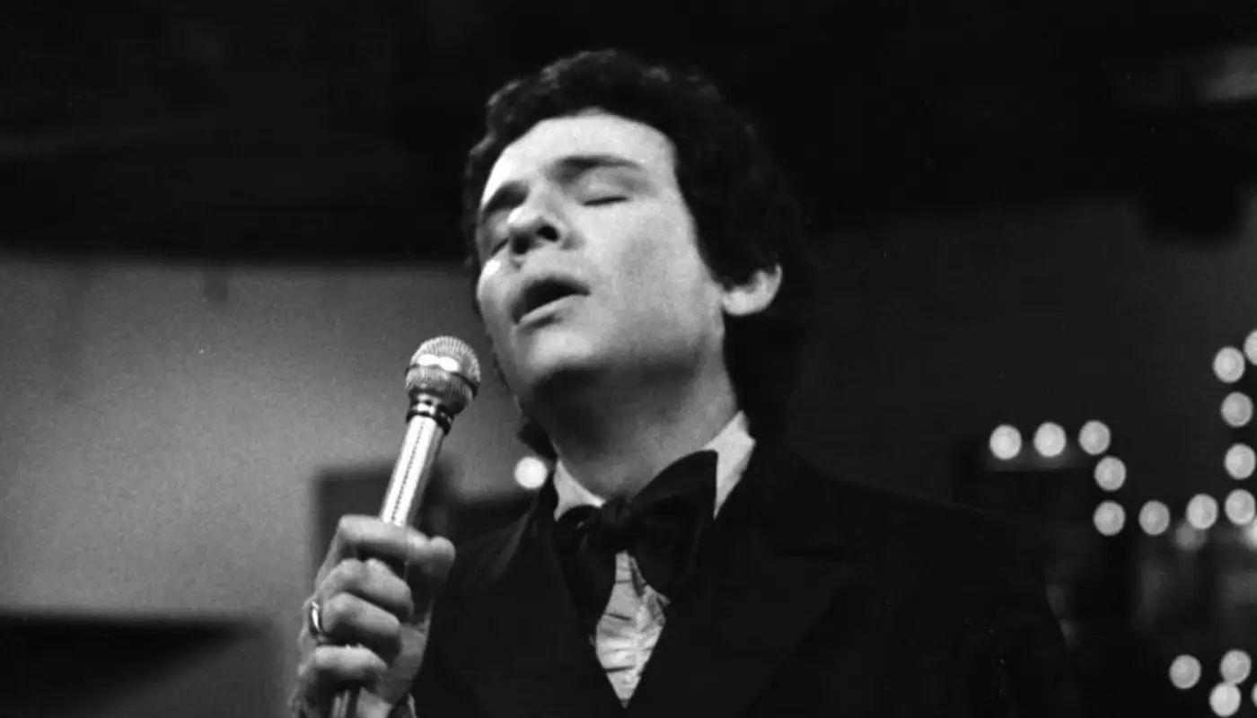 Las mejores películas para recordar a José José