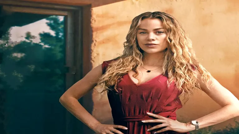 Candela Márquez La encrucijada es novia de Alejandro Sanz