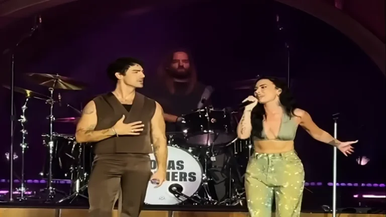 Demi Lovato y Los Jonas Brothers cantan juntos
