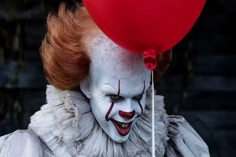 IT Bienvenidos a Derry Pennywise