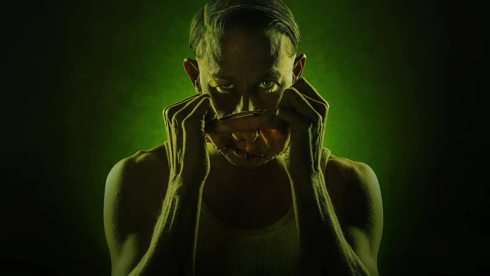 Primeras imagenes de Charlie Hunnam como Ed Gein en 4k: Netflix desata el terror antes de Halloween