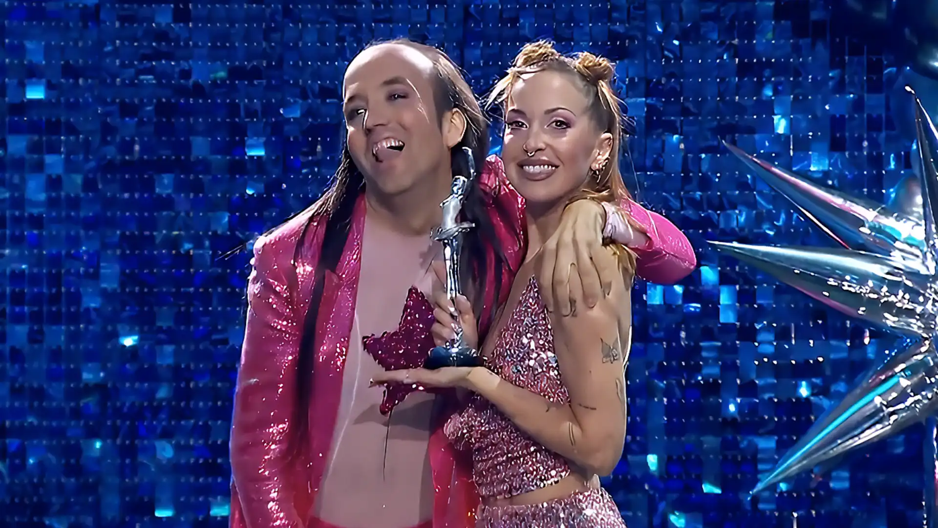 Bailando con las estrellas Aless Gibaja y Marta Baile gala 1 13 de septiembre de 2025, casi se caen ambos al suelo