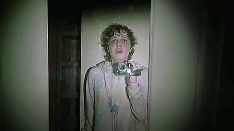 VHS Halloween tráiler con Paco Plaza