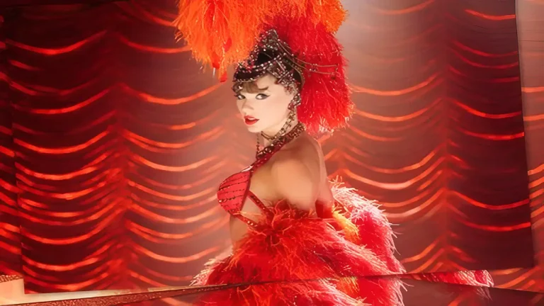 Taylor Swift arrasa en la taquilla con The Official Release Party of a Showgirl