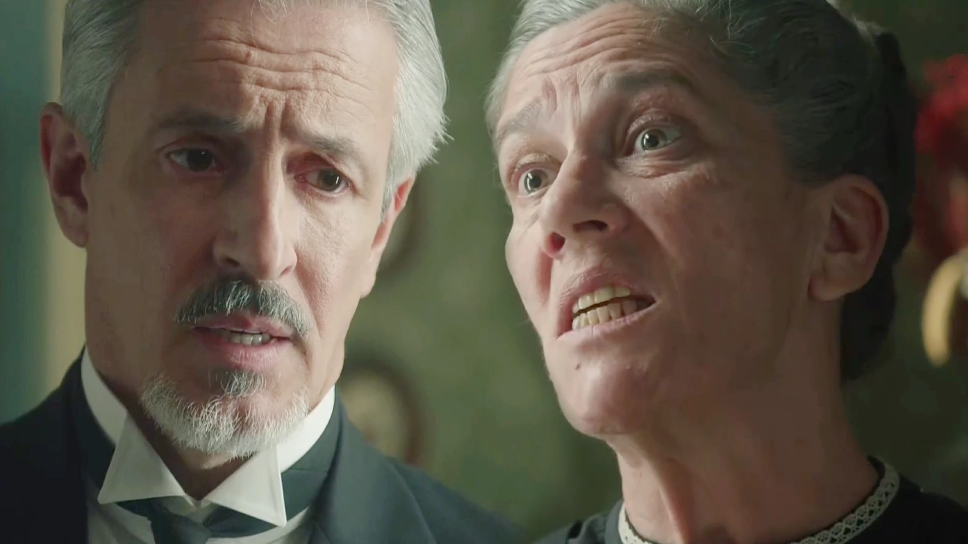 Petra relevada y degradada de su cargo como ama de llaves en la promesa