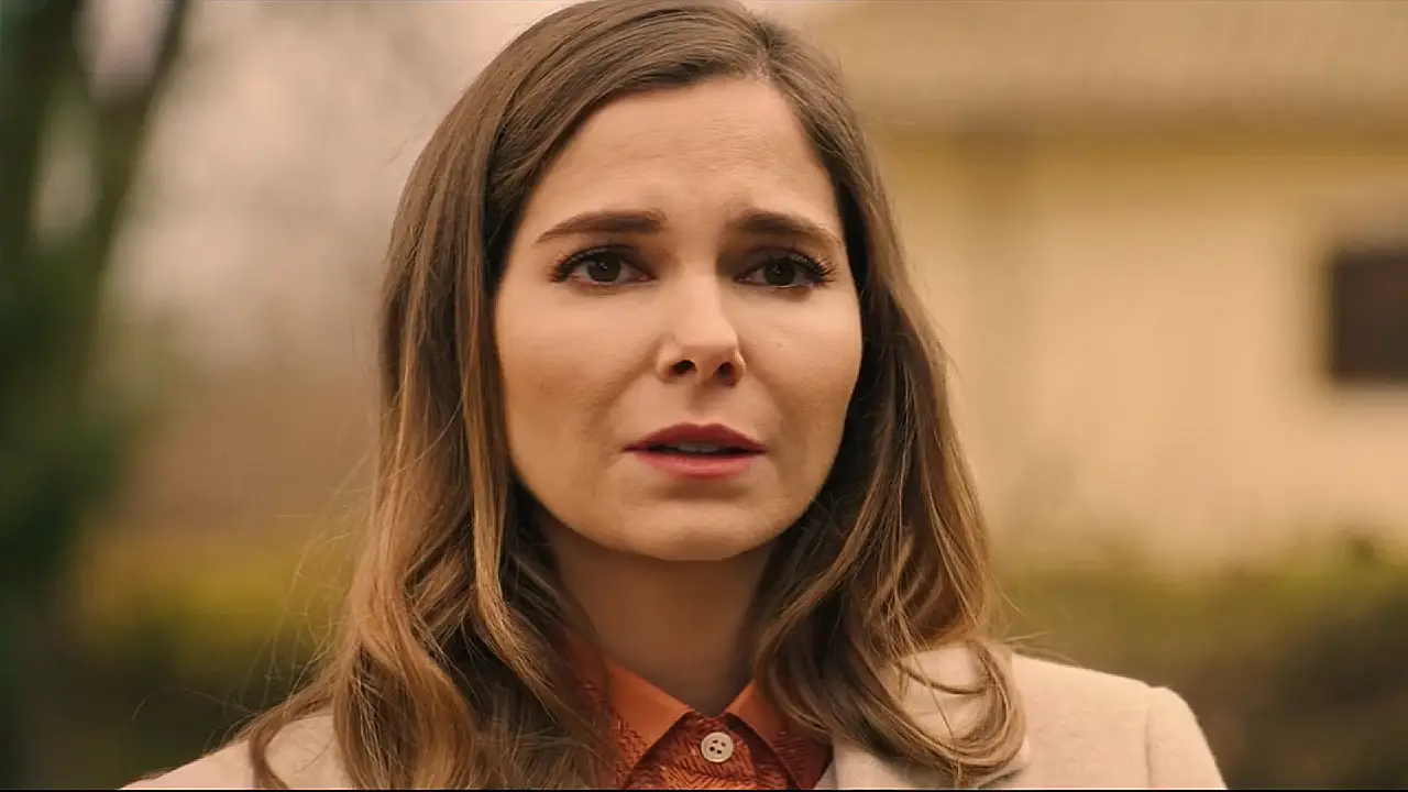 Andrés y Valentina se besan mientras Begoña observa en la distancia en el capítulo 535 de Sueños de libertad